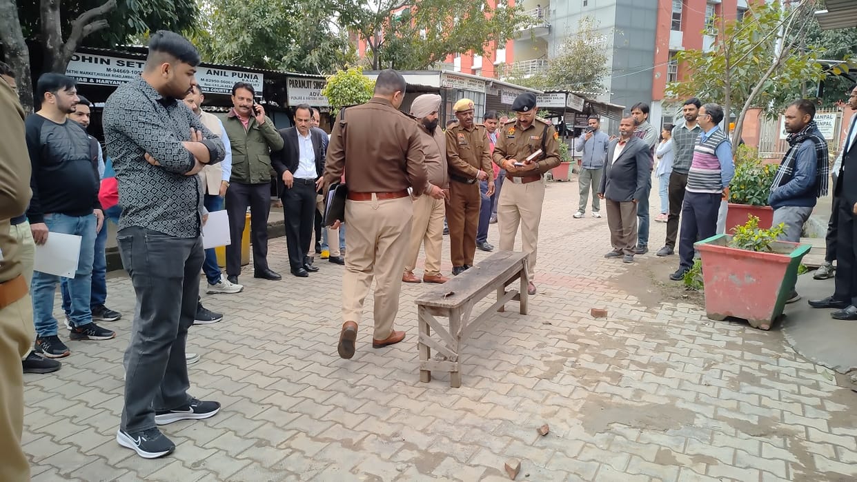 Firing in Ambala City Court premises: Gang war suspected, police found three cartridge shells from spot