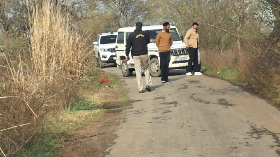 Encounter between police and miscreants in Derabassi