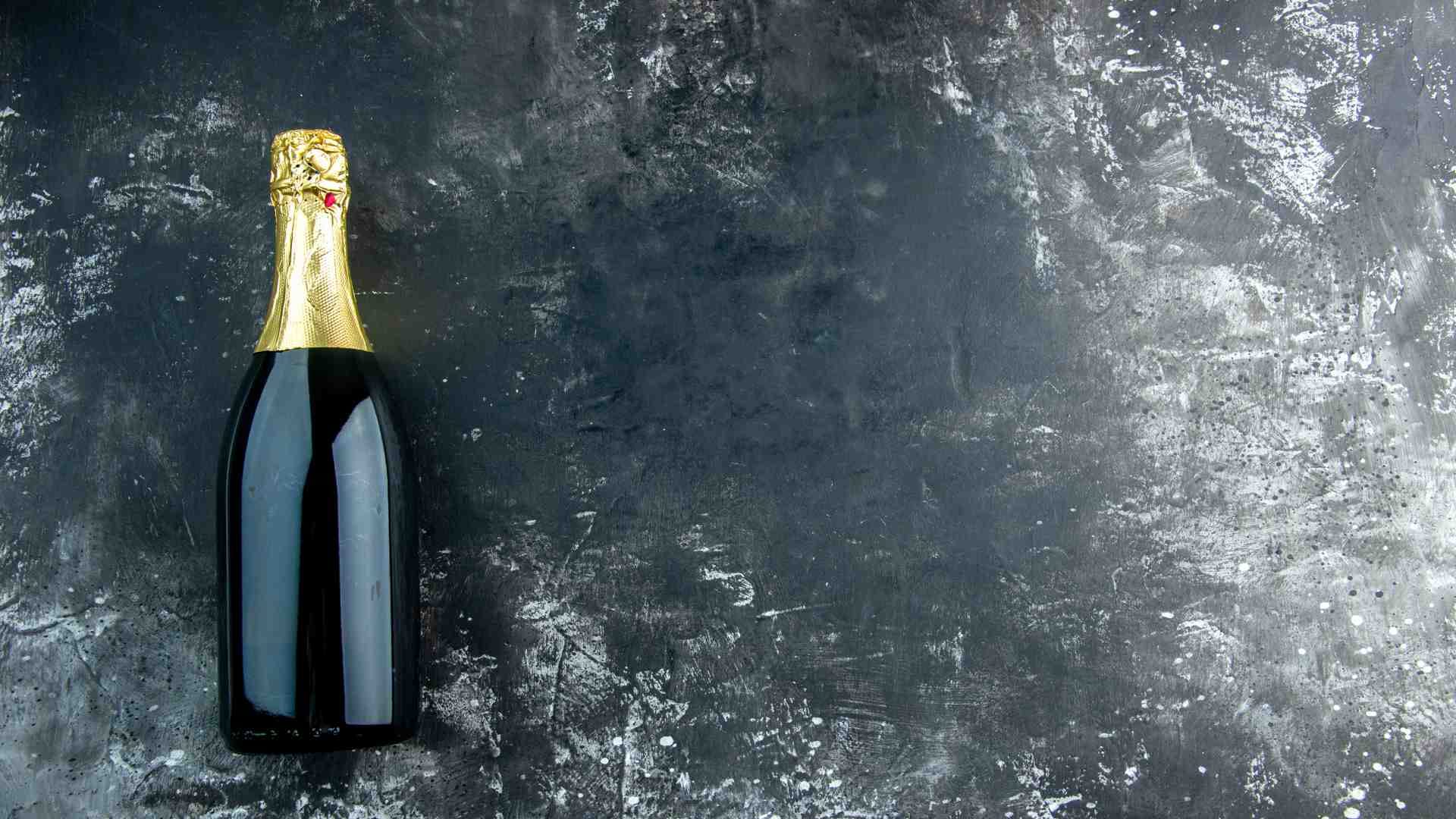 नई शराब नीति जारी।