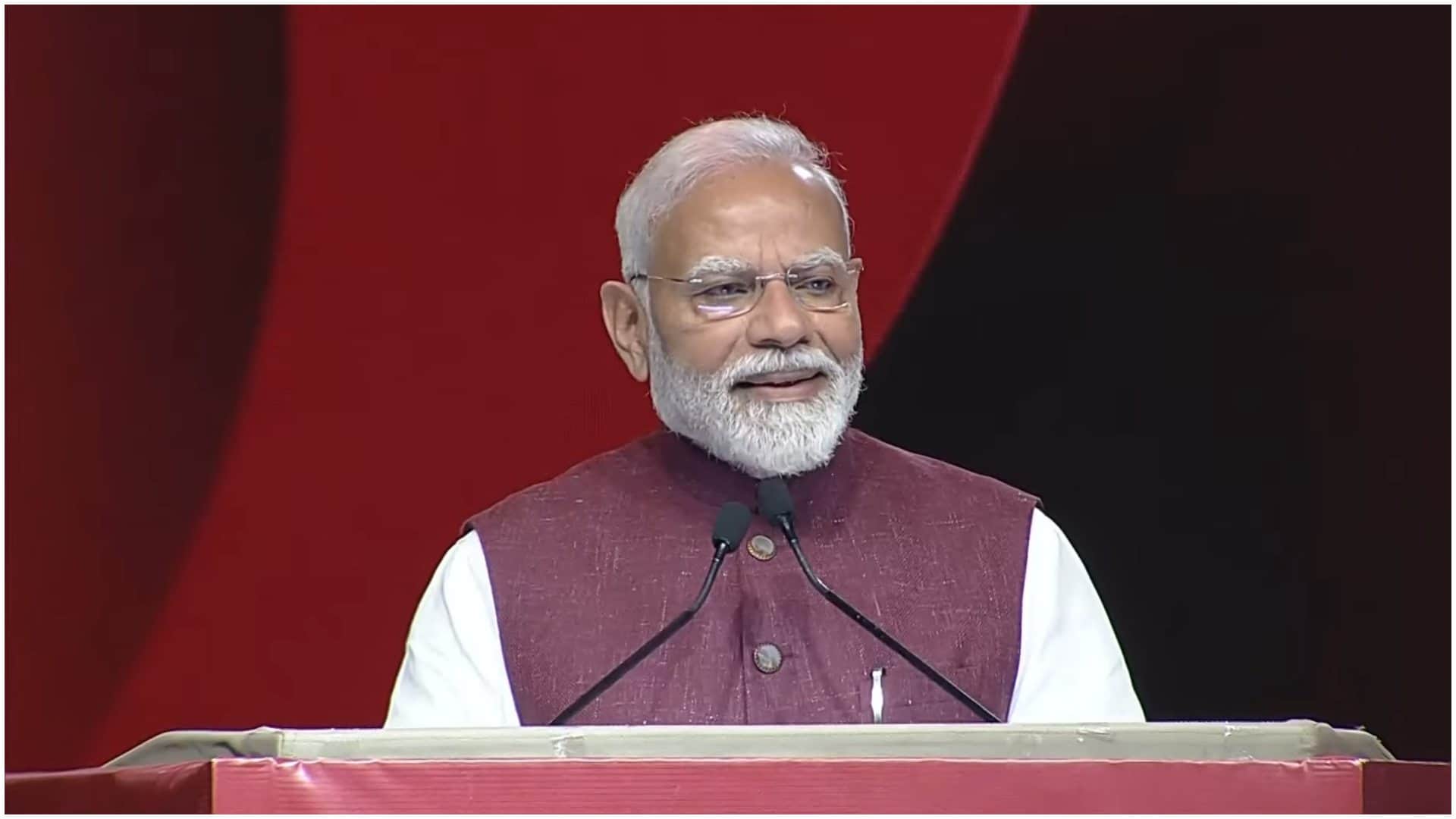 India is making a lot of positive news, world looking at it: PM Modi at New Delhi