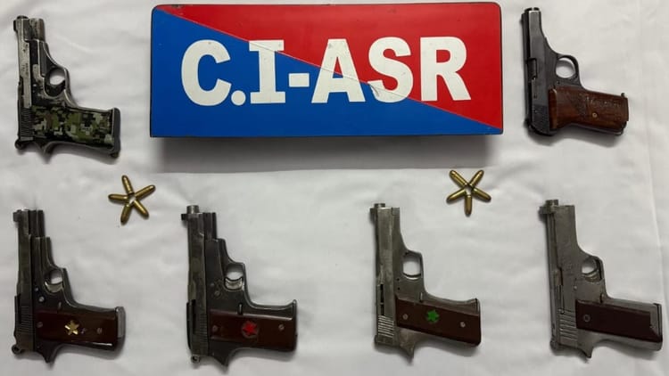 Counter Intelligence Amritsar Busts Illegal Weapon Smuggling Module One Arrested – Amar Ujala Hindi News Live