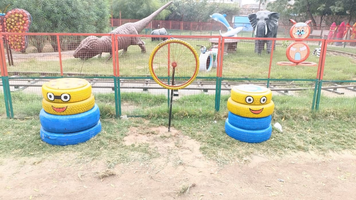 Barmer: Municipal Council did a unique experiment, 'Waste to Wonder Park' decorated with attractive artefacts