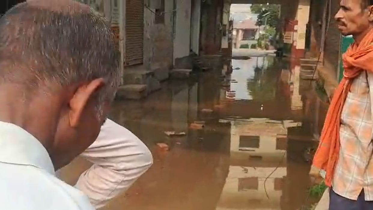 Children could not go to school due to dirty water spreading in front of the school local citizens protested