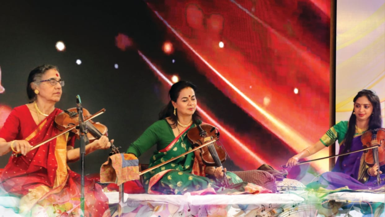 tunes of renowned violinist Padma Bhushan Dr N Rajam enthralled heart in Amar Ujala Shabd Samman 2024