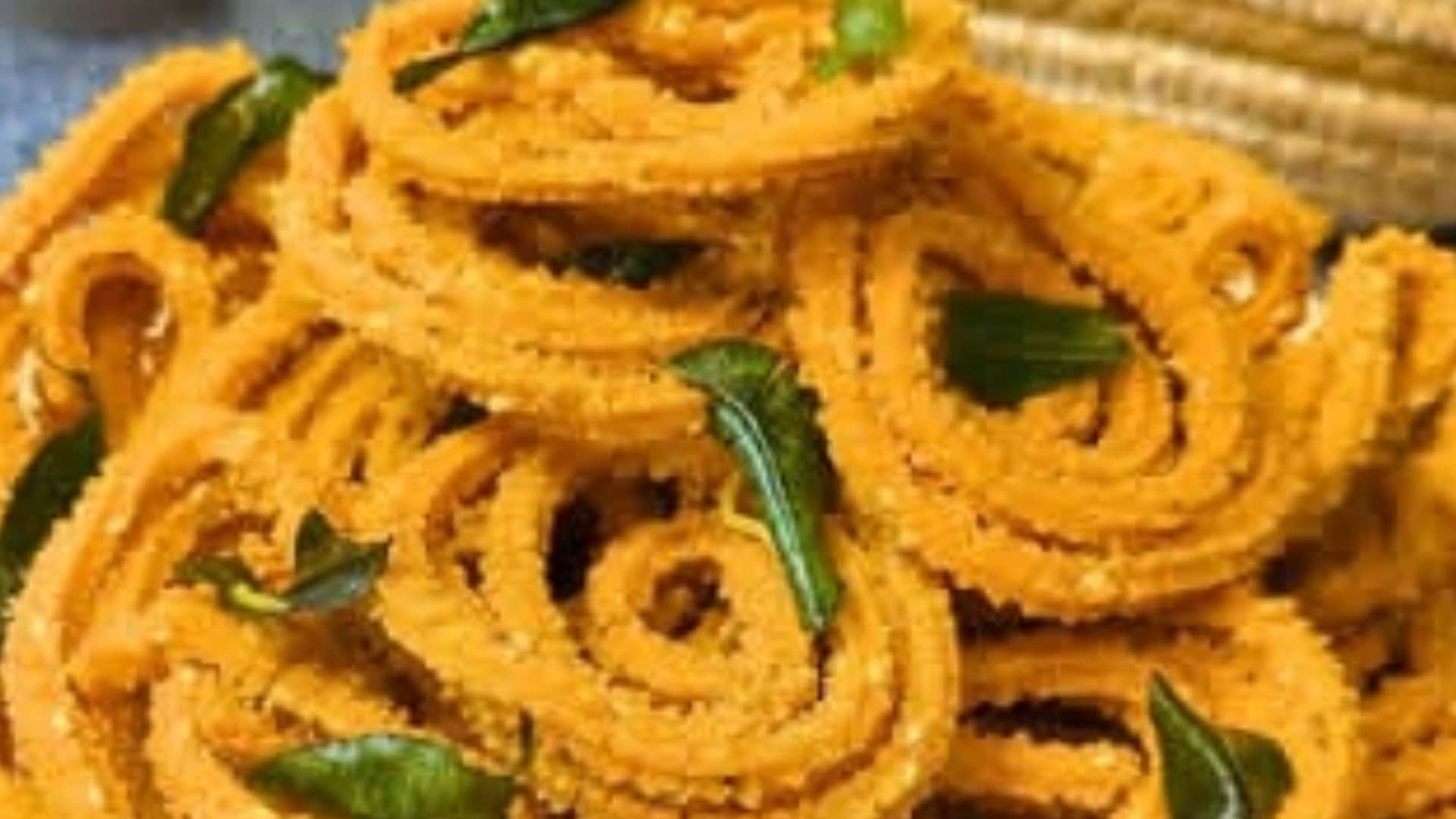 Holi Special Snacks 2024 Easy and Delicious Snacks Recipes for Holi Celebration News in Hindi
