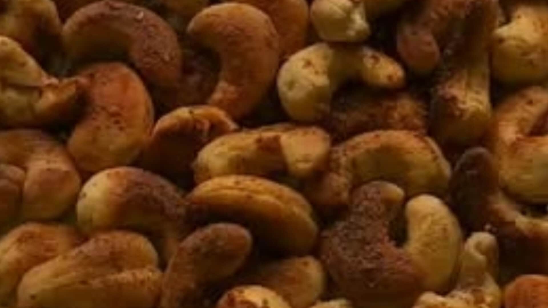 Holi Special Snacks 2024 Easy and Delicious Snacks Recipes for Holi Celebration News in Hindi