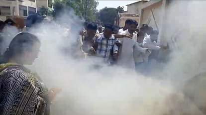 छत्तीसगढ़ में ईडी के खिलाफ कांग्रेस का प्रदर्शन: फूंका ED का पुतला, केन्द्र सरकार के खिलाफ की नारेबाजी Congress protest against ED in Chhattisgarh ED effigy burnt slogans raised against central government