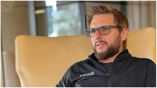 Irfan Pathan Slams Pakistan Stars Over Gesture Row Against India in Asia Cup Shahid Afridi