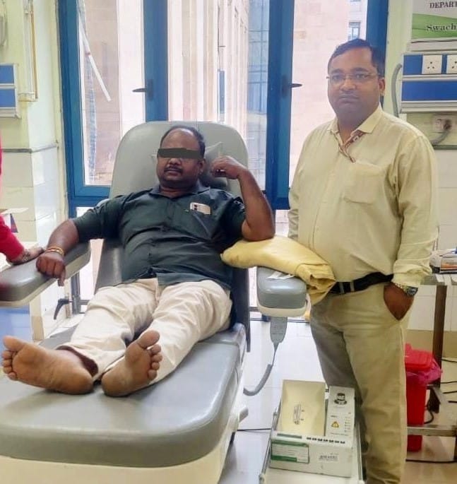 Bhopal: A woman's life was saved by donating blood after coming to Bhopal from 700 kms, the woman with rare bl