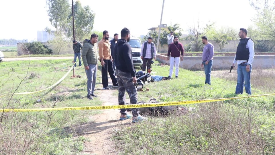 Police encounter in Jalandhar two member of Sonu Khatri gang injured
