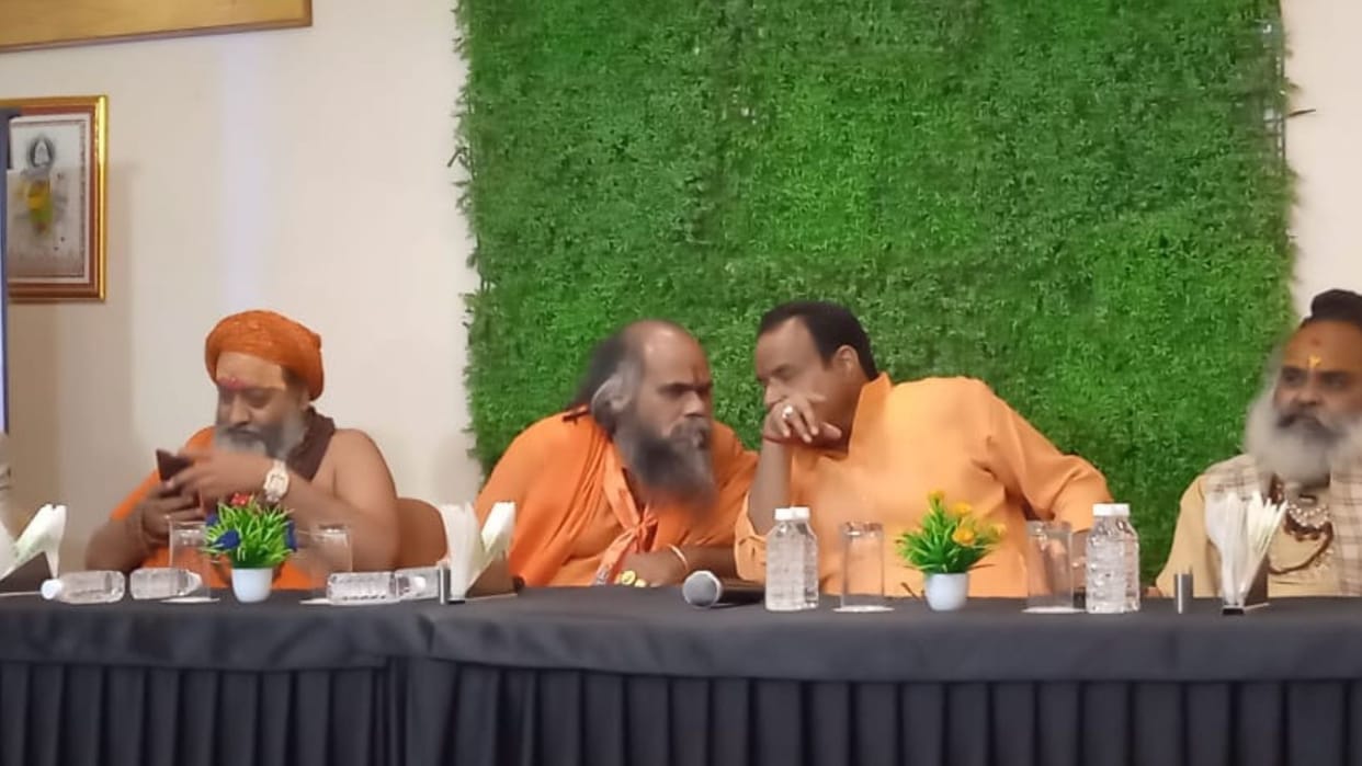 Mirchi Baba lashed out at Congress and Digvijay Singh