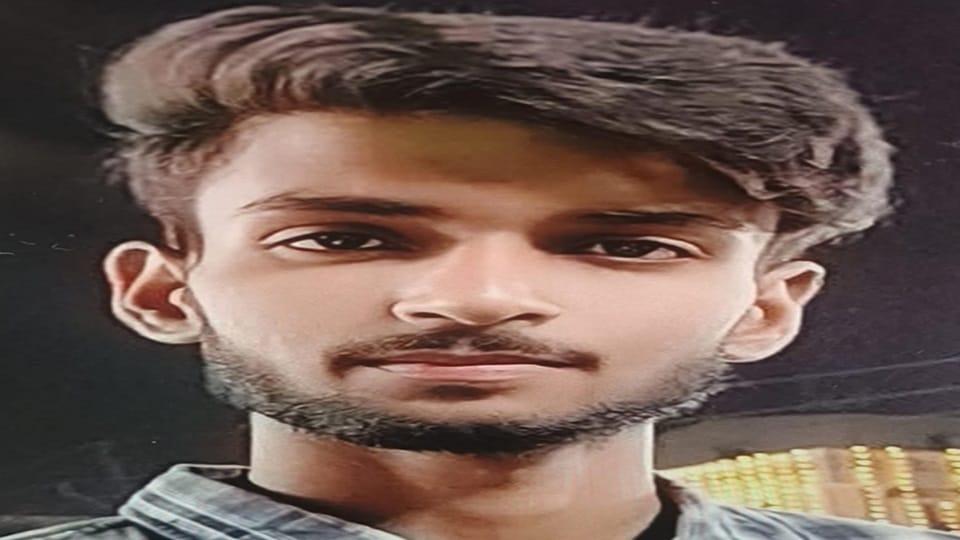 Student dies due to bullet fired in AMU campus