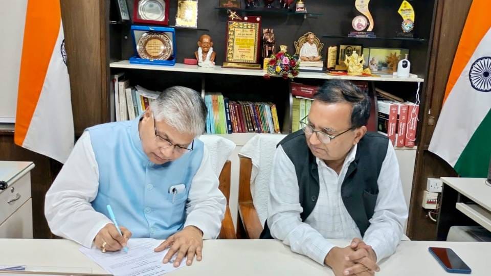 Prof. Hanuman Prasad Shukla became Vice Chancellor of Mahatma Gandhi International Hindi University Wardha