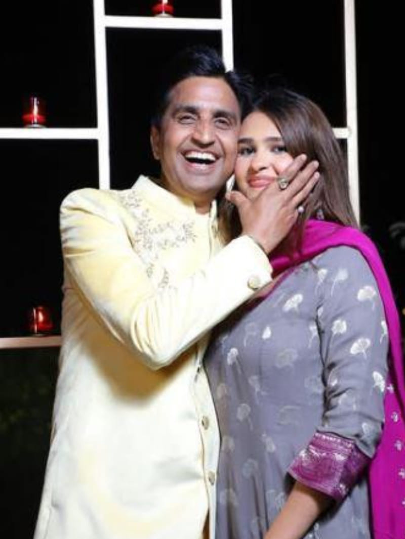 Udaipur News: Royal wedding of Kumar Vishwas's daughter Agrata at Leela Palace in Udaipur