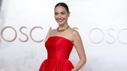 Gal Gadot Breaks Silence On Wonder Woman Return Supports New Actress Taking Over The DC Role