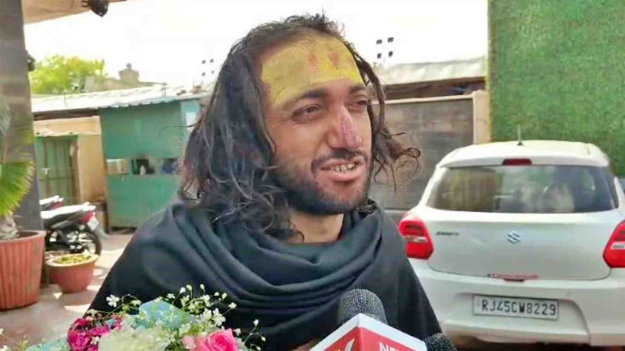 Jaipur News Iitian Baba Abhey Singh Who Threatened to Commit Suicide Arrested Drugs Recovered