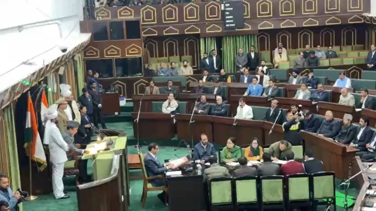 Jammu Kashmir: First budget session of Jammu and Kashmir Assembly after seven years, Lieutenant Governor prese