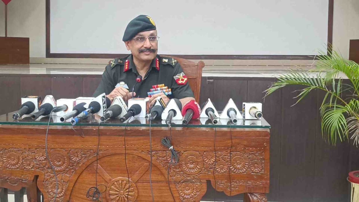 Bihar News: Cadets who performed exceptionally well were honoured at the Commandant Award Ceremony