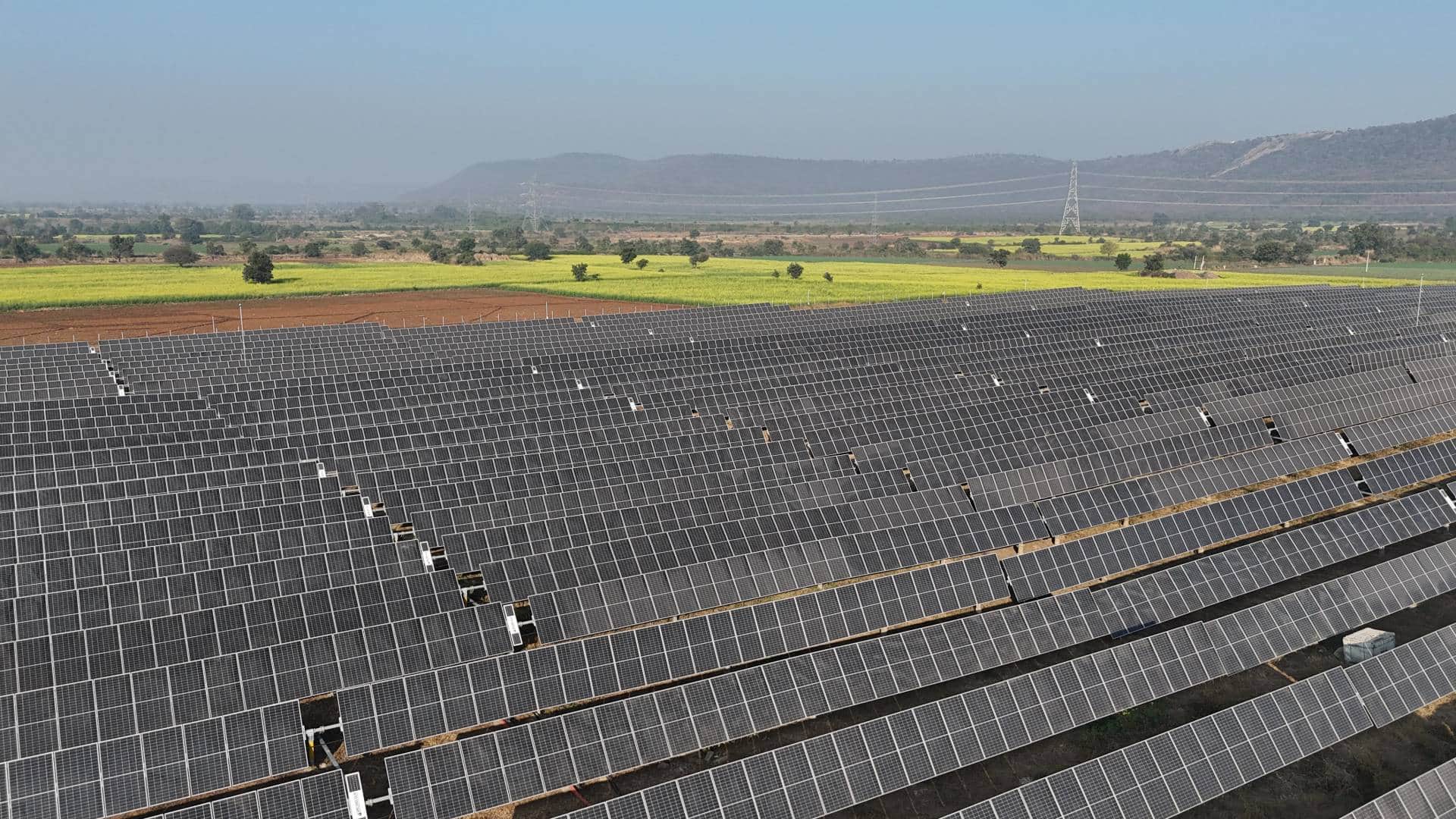 Neemuch becomes hub for power generation from solar energy projects 2500 crores from renowned companies