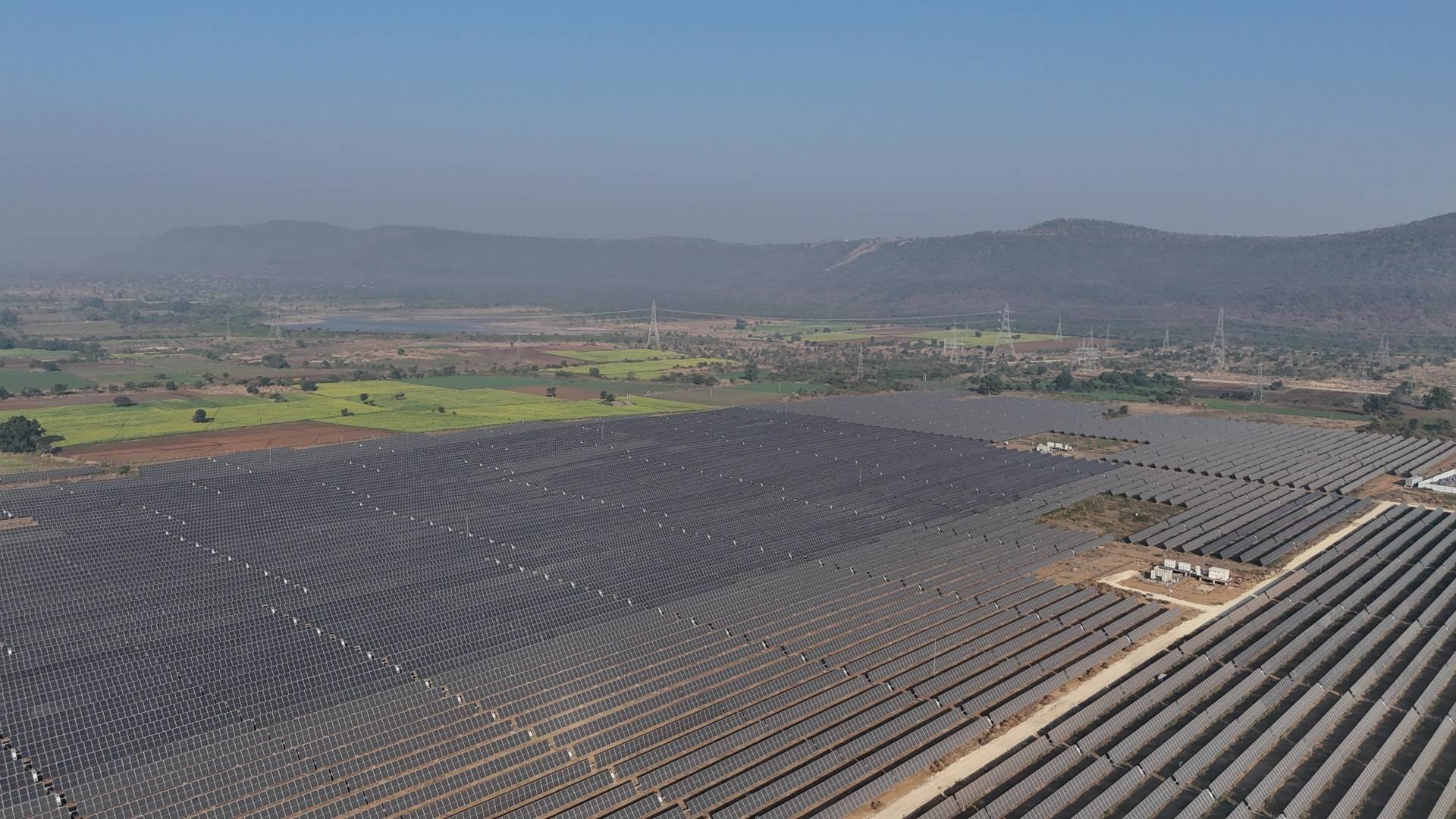 Neemuch becomes hub for power generation from solar energy projects 2500 crores from renowned companies