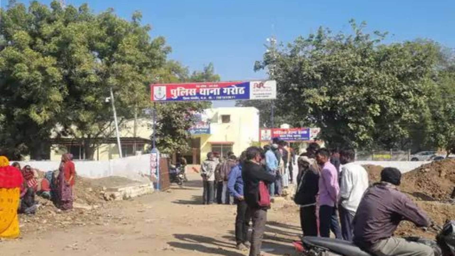 थाने में चोरी का मामला दर्ज
