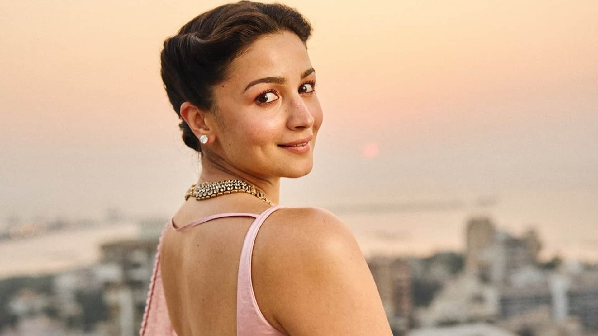 Celebrities Turned Singers Mannara Chopra Priyanka Alia Bhatt Salman Khan Amitabh Bachchan Shruti Haasan