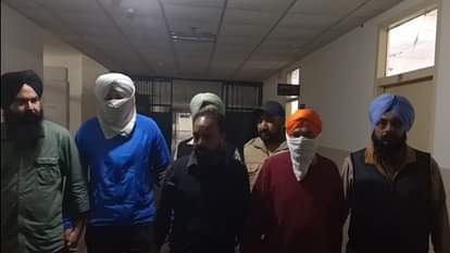 एएसआई और हेड कांस्टेबल को बरनाला में 50 हजार रिश्वत लेने के लिए गिरफ्तार किया गया
