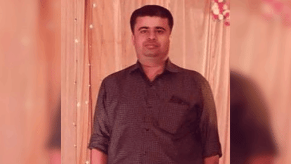 young man was stabbed to death in Bhatapara