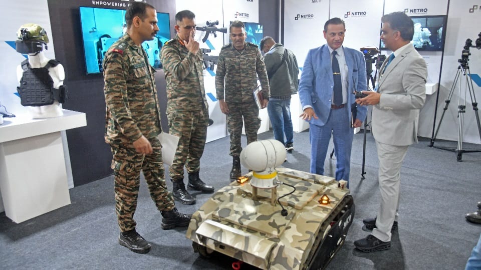 Mech Tech 2025 Army ambulance truck to climb steep mountains