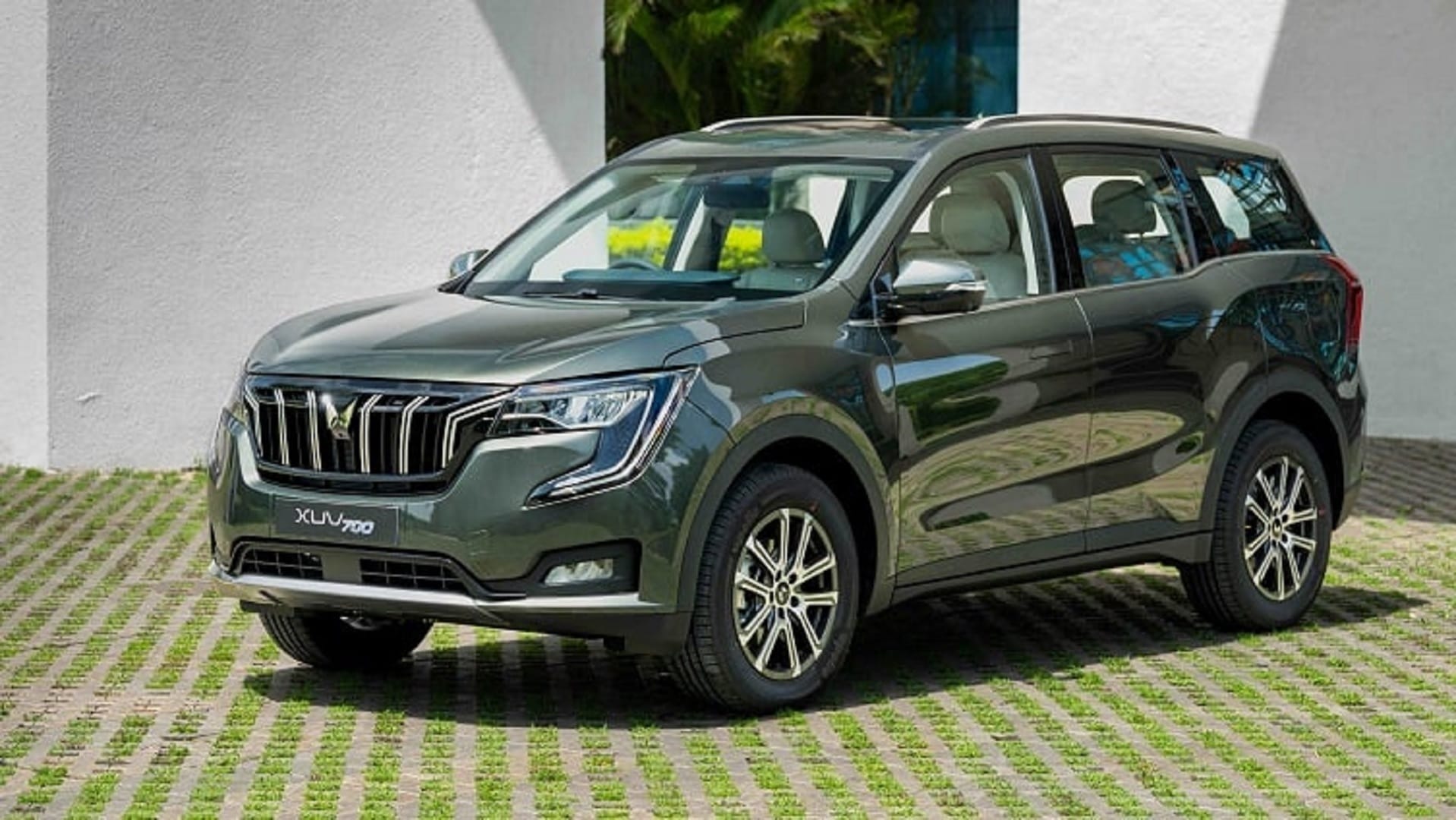 SIAM Data Shows Widening Gap Between SUV and Passenger Car Sales