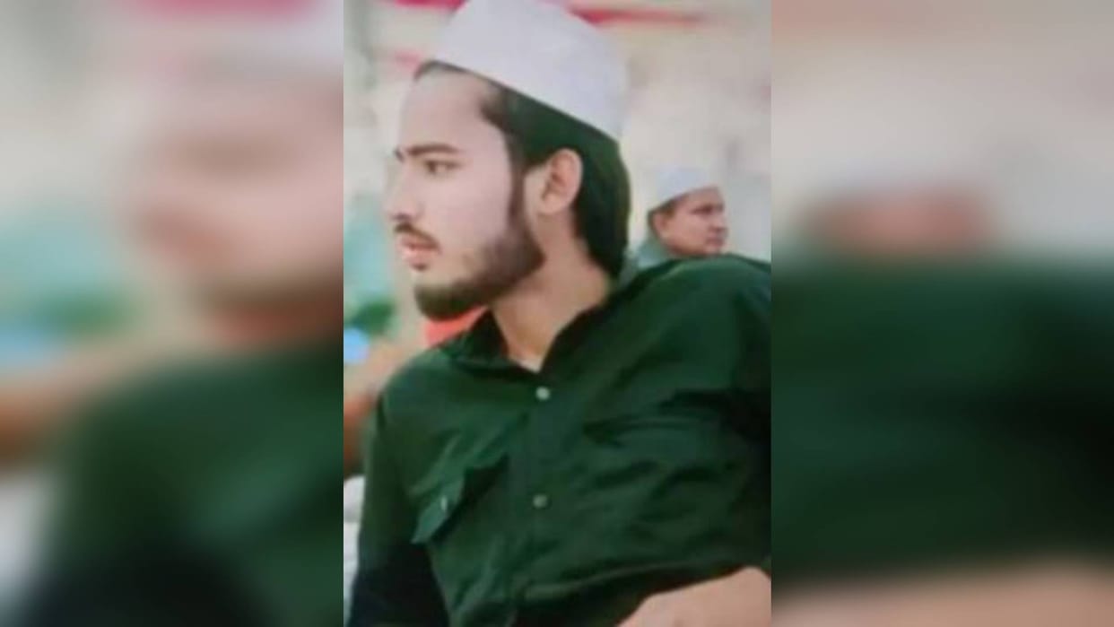 Bhopal Crime Young man murdered in front of his father in dispute over girl police took two accused in custody