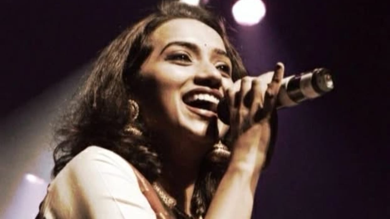 Singer Kalpana attempts suicide Shocking news by taking sleeping pills at her residence