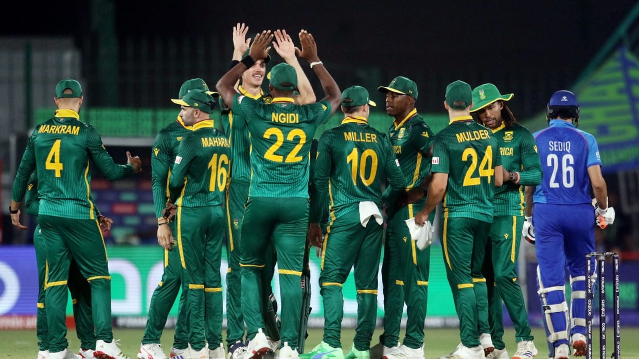 NZ vs SA Champions Trophy 2025 Ricky Ponting said South Africa is in position against newzealand