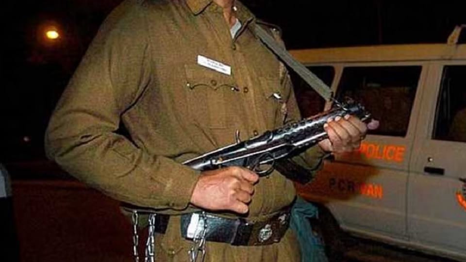 many politicians hiring gunner at their own expense in Bareilly