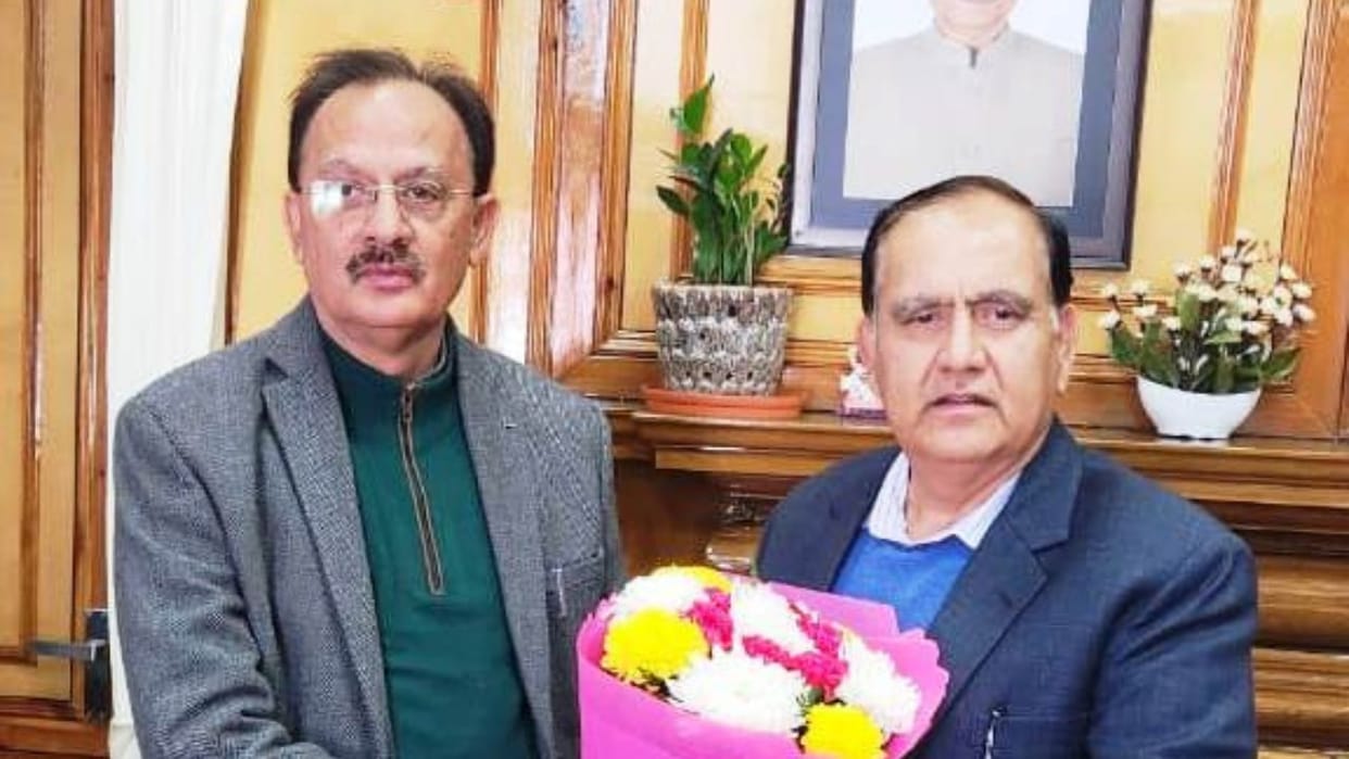 Himachal Harshwardhan Chauhan reached to meet Assembly Speaker Kuldeep Singh Pathania