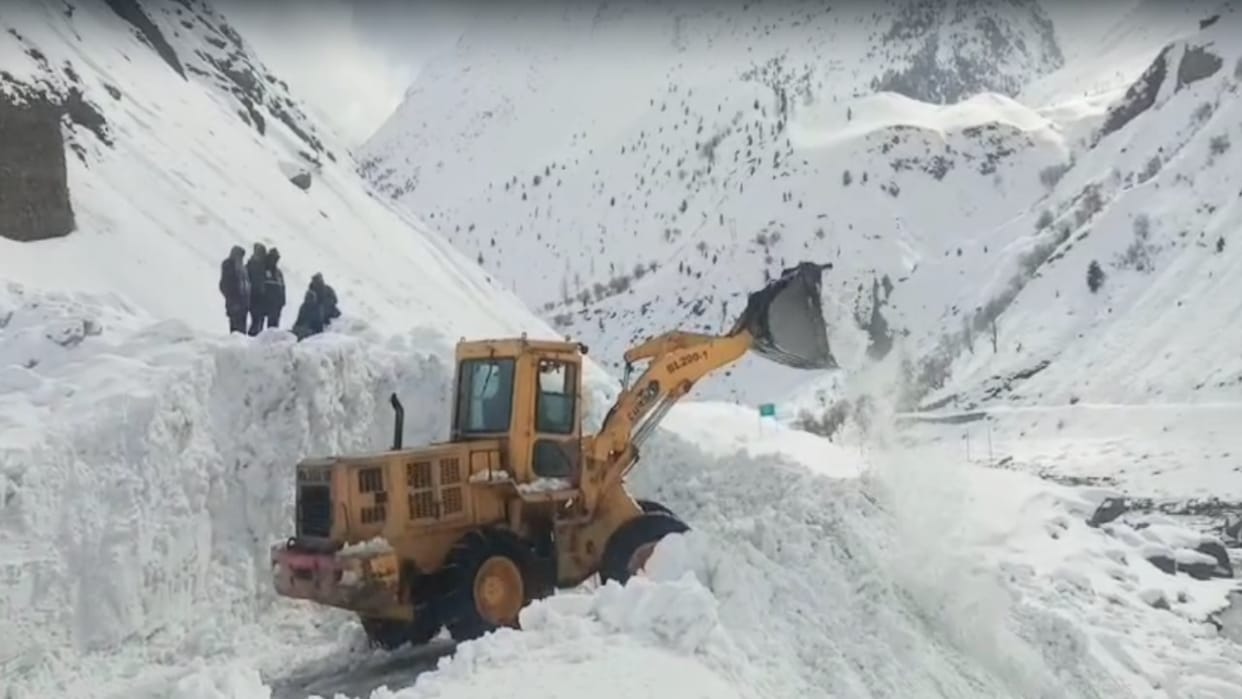 Himachal Weather: Avalanche on Manali Kelang road, chances of rain and snowfall again in the state from this d