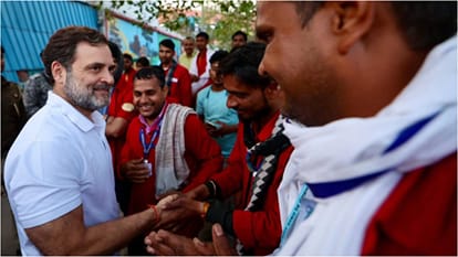 Rahul Gandhi told pain of porters, said- the voices of those who saved lives in the stampede not being heard