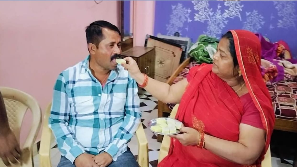 In Maha Kumbh, a sailor family earned crores of rupees by running a boat, CM Yogi praised them in the House