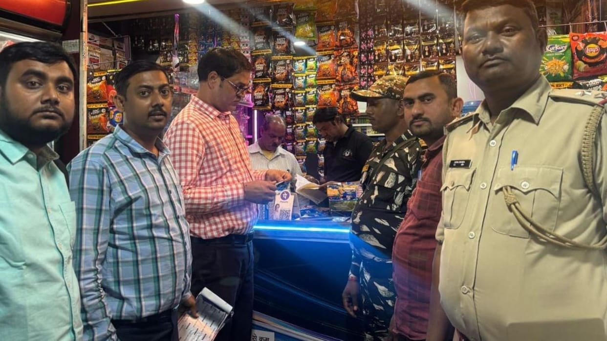 Administration on alert after ban on gutkha and pan masala