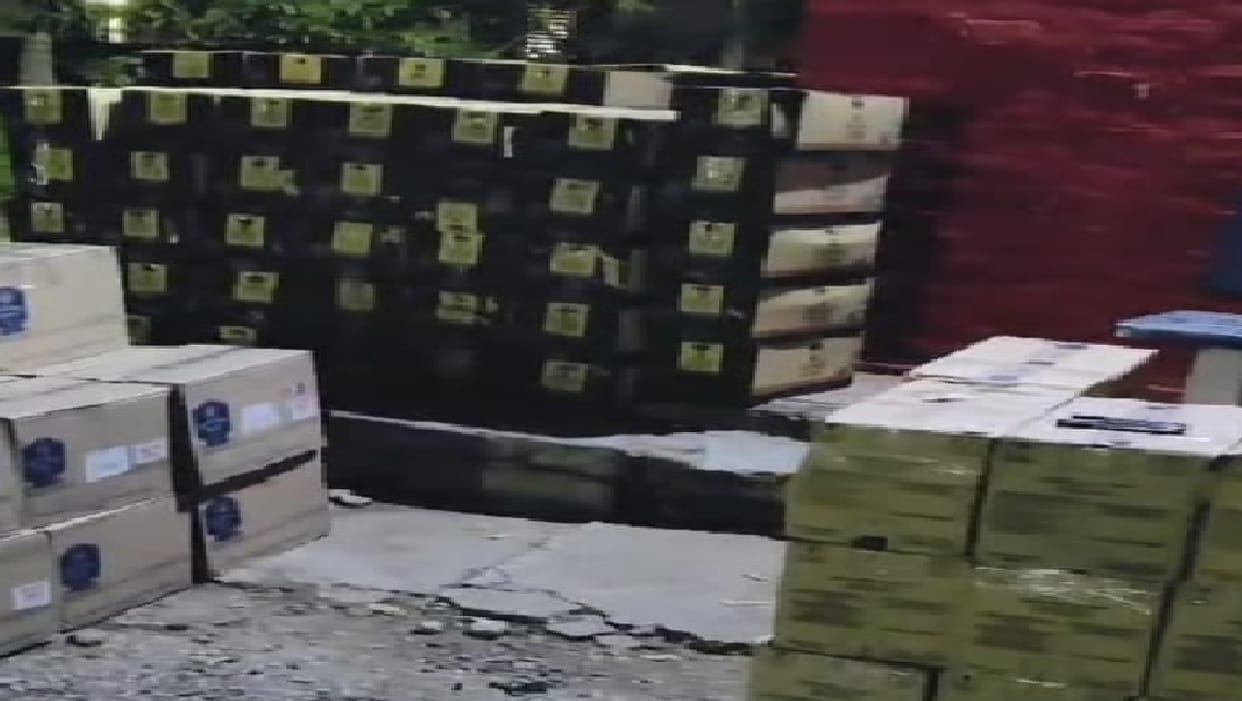 Liquor smuggling racket busted in Kurukshetra, accused arrested with 3144 bottles of liquor