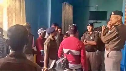 Vaishali: Robbery in house in broad daylight, miscreants first asked for water, then shot woman; beat up youth