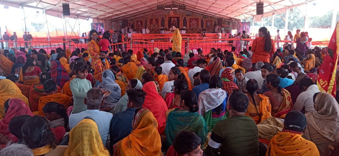 Baba Bageshwar: Pandit Dhirendra Shastri reached the Katha place in Gopalganj, Divya Darbar, Bihar News