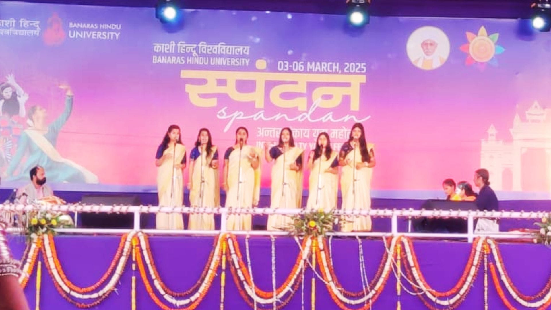 Spandan 2025 in bhu Faculty of Stage Arts team became champion students made memorable
