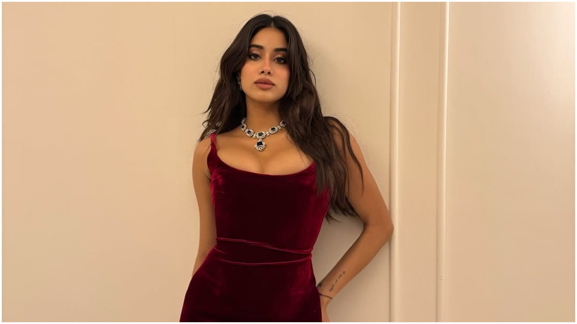 Janhvi Kapoor Walk Soon On Cannes 2025 Red Carpet Actress Share Some Glimpse Before The Event