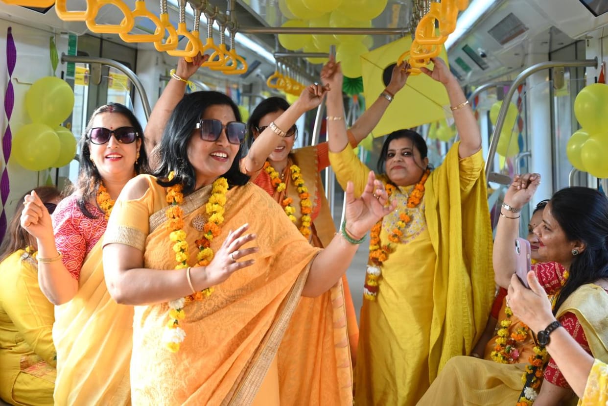 Agra metro completes one year of operation