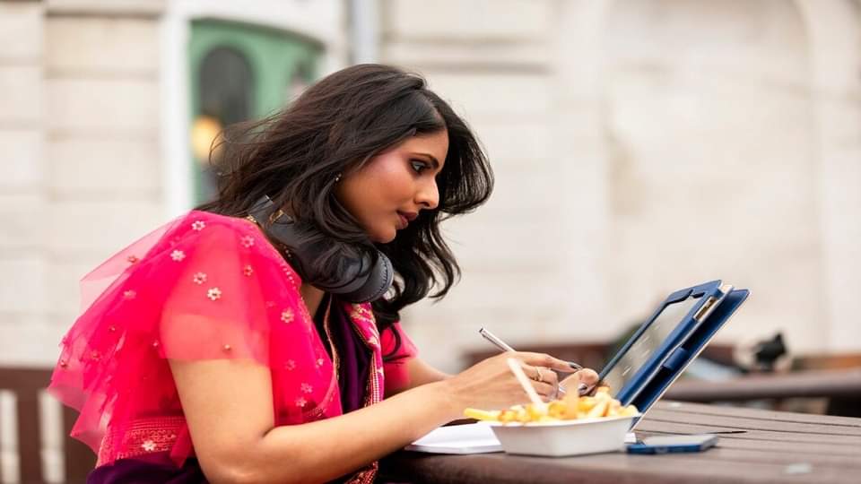 Delhi government preparing standard for scheme of giving 2500 rupees to women