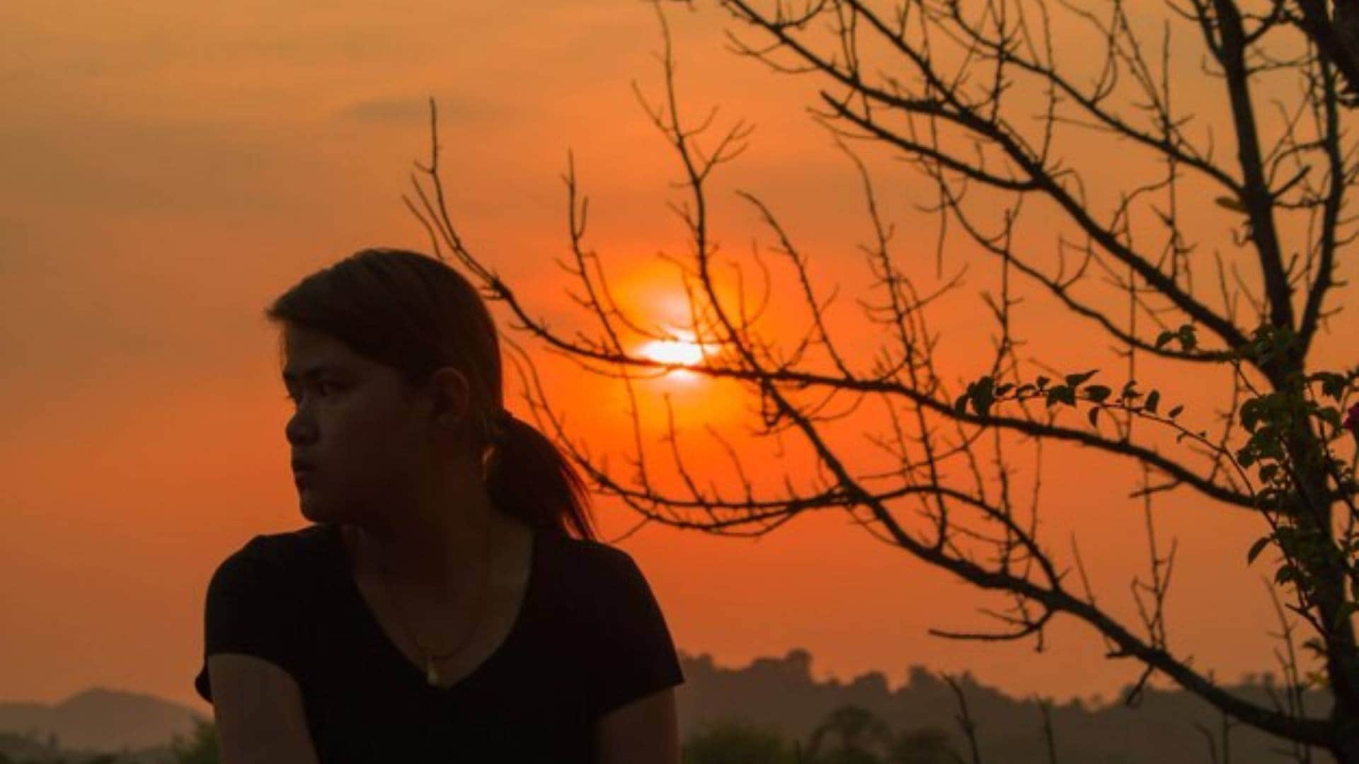 Sunset Anxiety Are you a victim of this Know easy ways to avoid and care tips other details inside