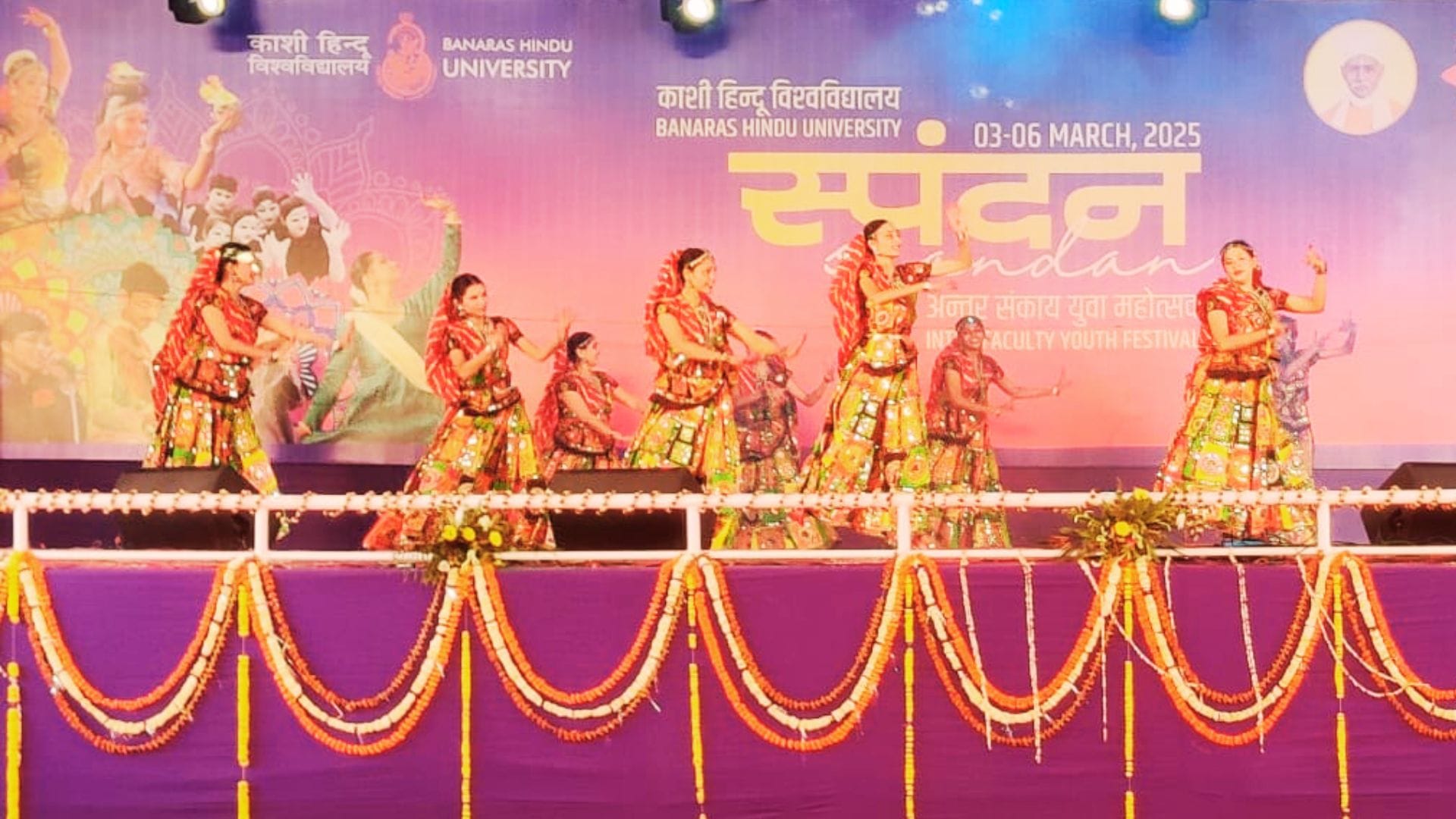 Spandan 2025 in bhu Faculty of Stage Arts team became champion students made memorable