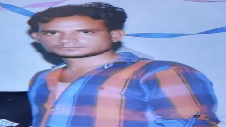 young man committed suicide by hanging himself from the fan
