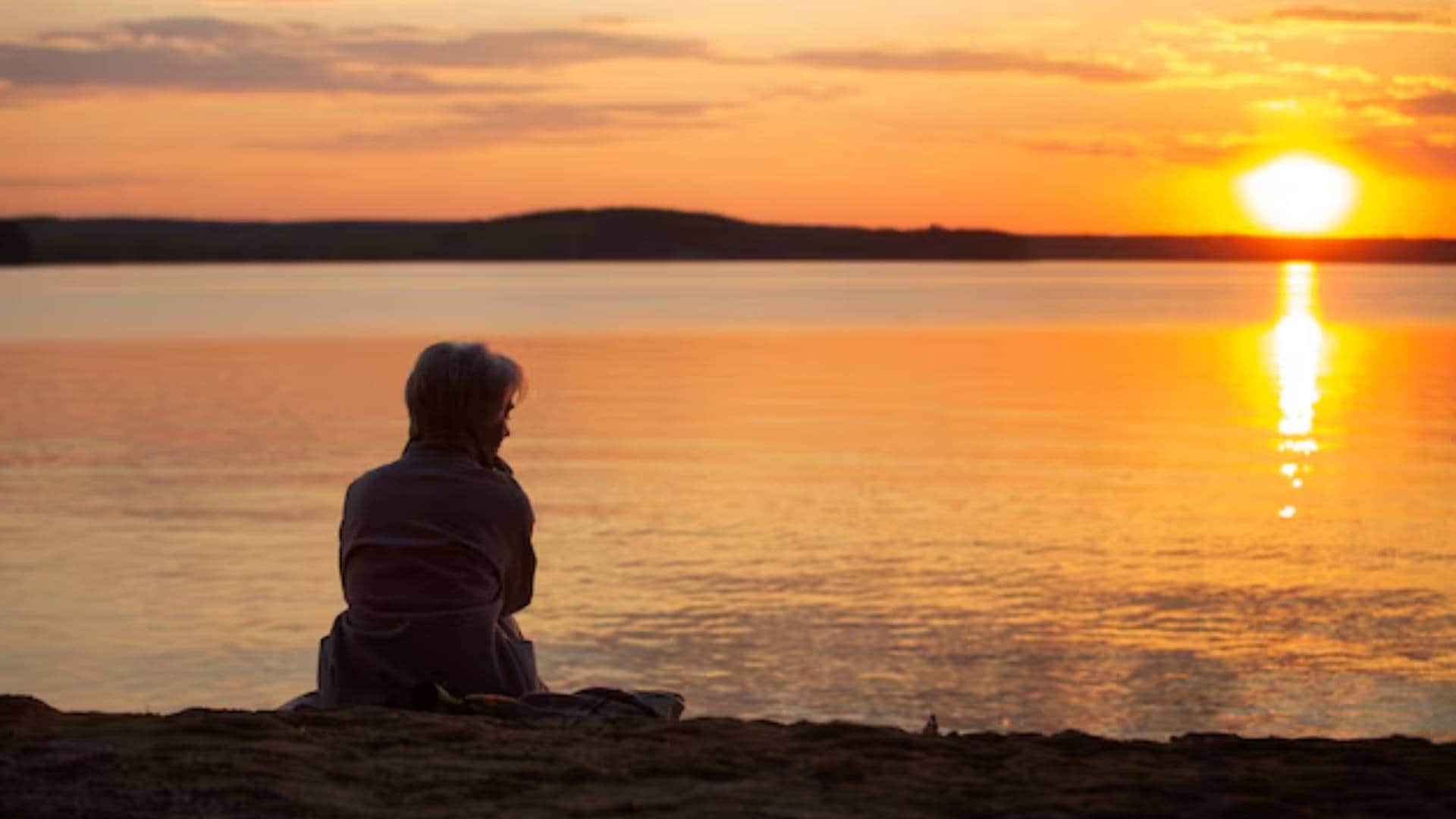 Sunset Anxiety Are you a victim of this Know easy ways to avoid and care tips other details inside